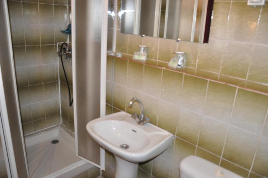 Hotel Moderne マルセイユ 部屋 写真