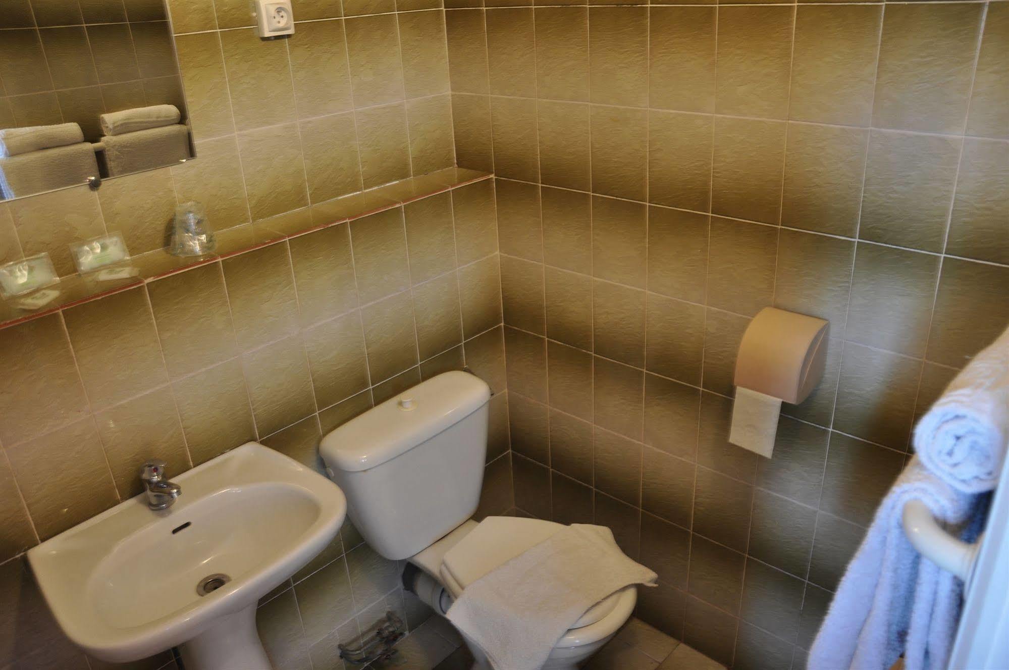 Hotel Moderne マルセイユ エクステリア 写真